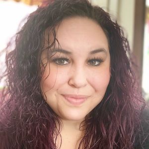 Meet your Posher, Janelle